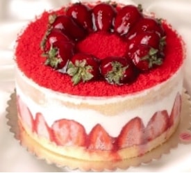 Taze Çilekli Mois Butik Yaş Pasta